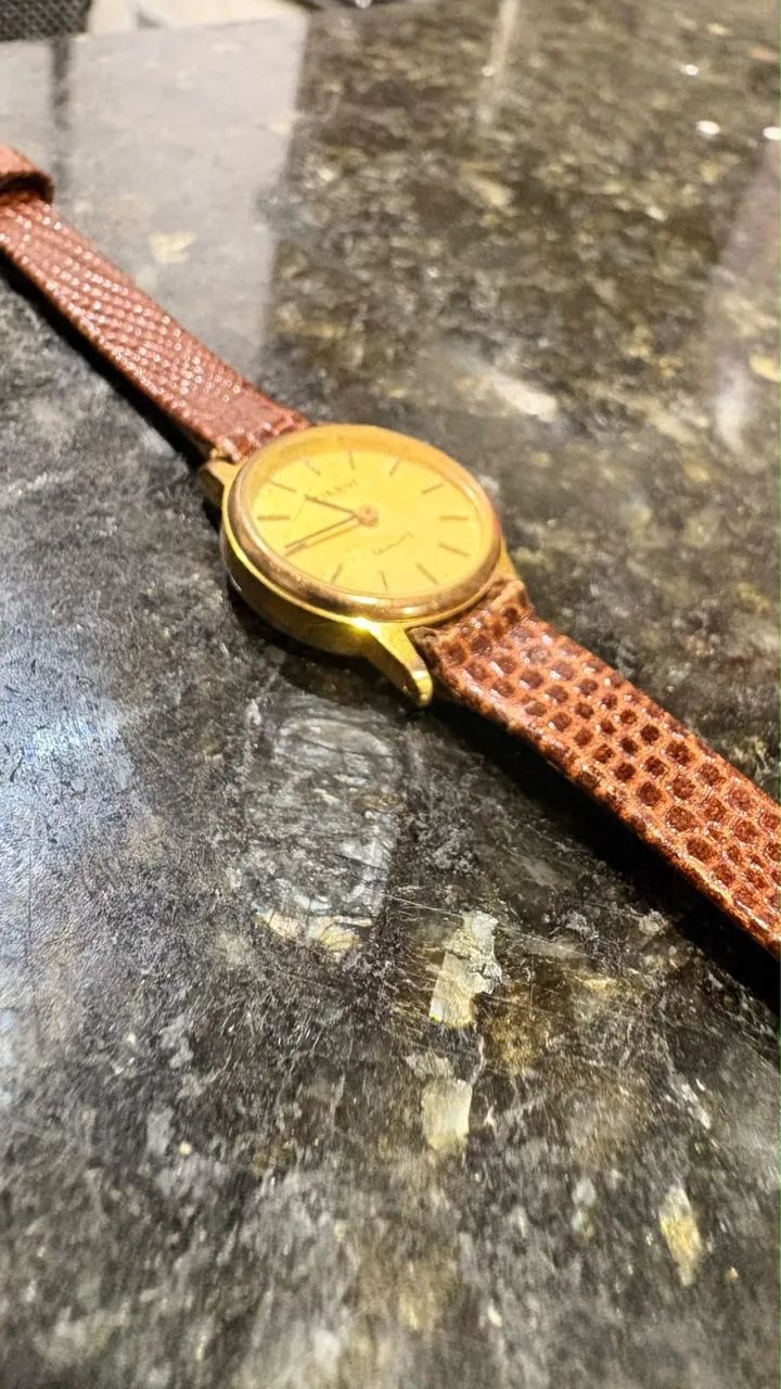 Relógio Tissot 21 mm quartz  - Foto 2
