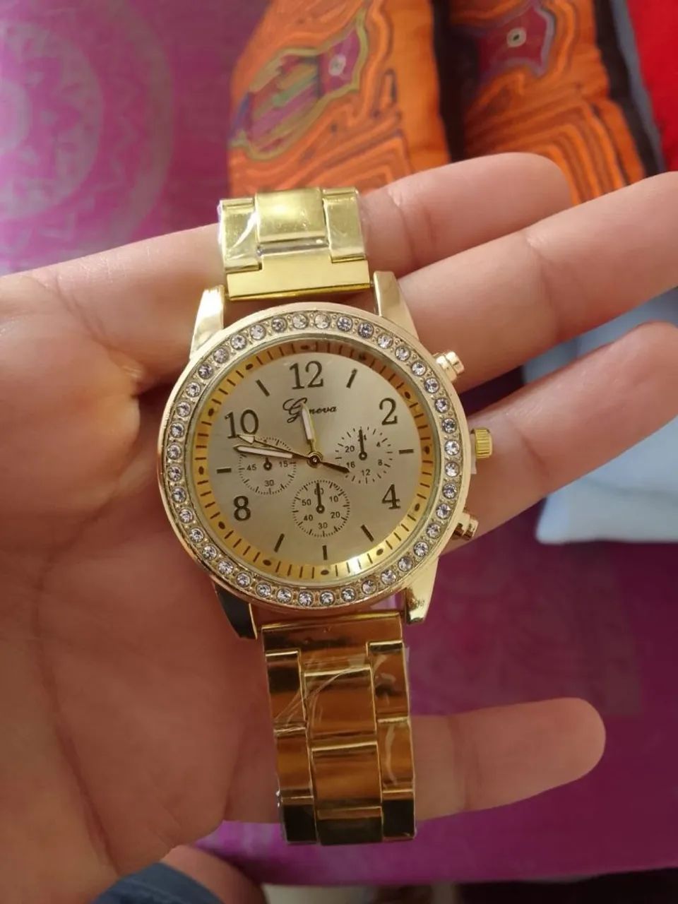 Relógios prata e dourado novos - Foto 3
