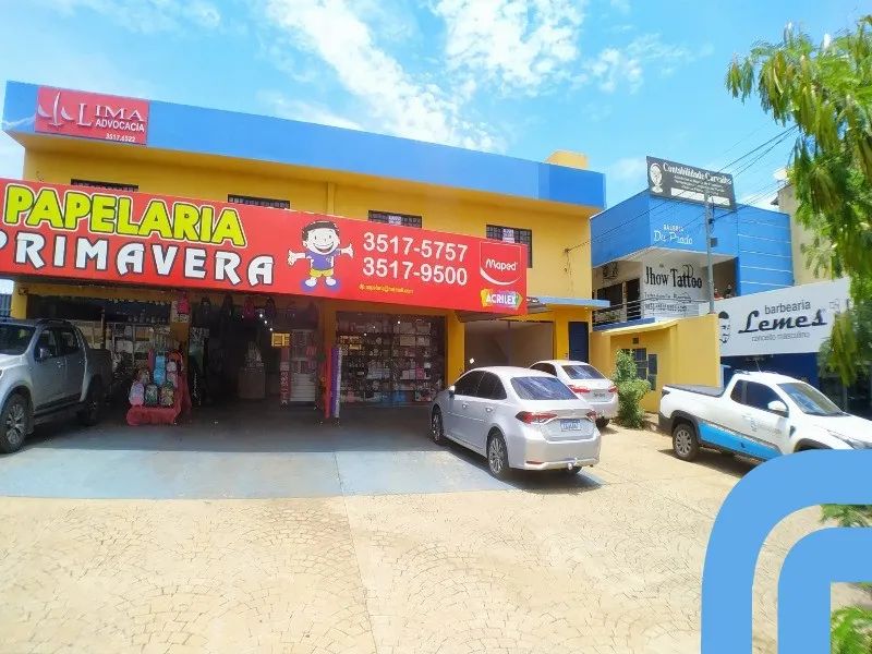 Sala comercial sobreloja número 08 com 38 m², na Avenida Mangalô.