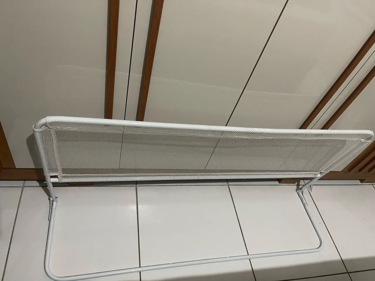 Grande proteção cama infantil 