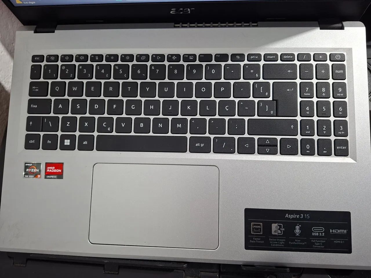 Notebook Acer Aspire 3 RYZEN 3  - Foto 4