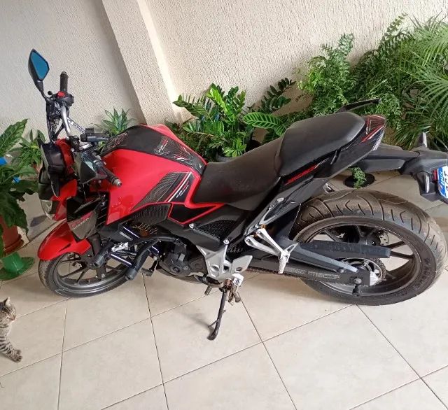 Honda CB300 - Foto 5