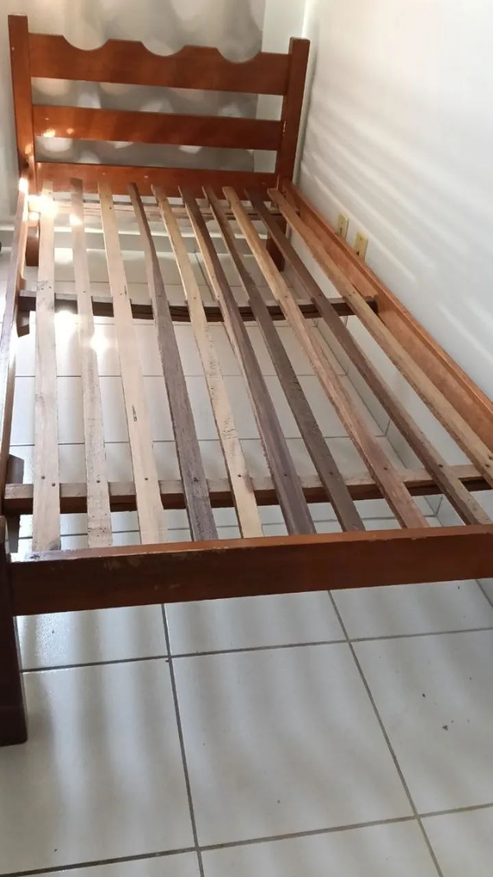 Cama Solteiro Madeira Raro Oportunidade - Foto 2