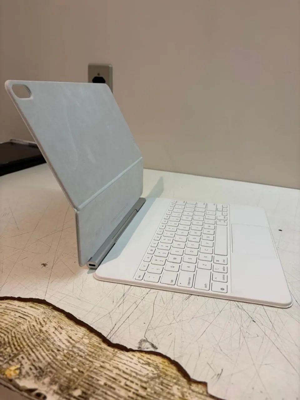 MAGIC KEYBOARD IPAD AIR 13" - Foto 4