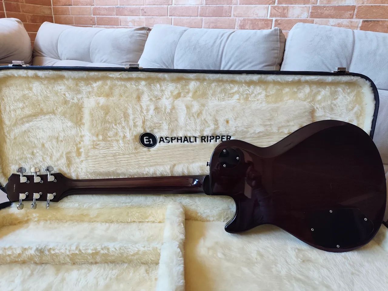 Guitarra Les Paul Washburn WINSTD (SEM CASE) - Foto 4