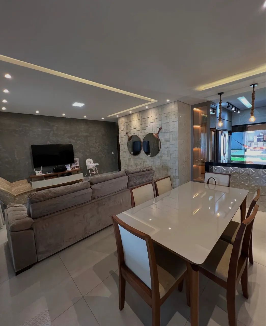 Vendo linda casa na cidade velha  - Foto 2