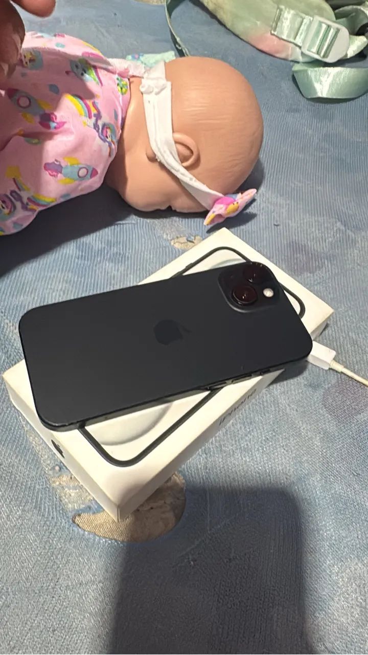 Iphone 15 todo original, sem defeitos, caixa e acessórios, troco por de mesmo nível - Foto 2