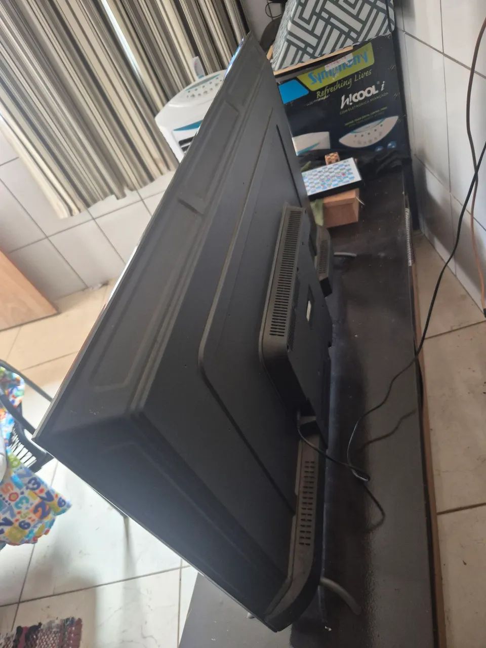 TV Smart Philco 50' 4K *Tela Quebrada* - Foto 4