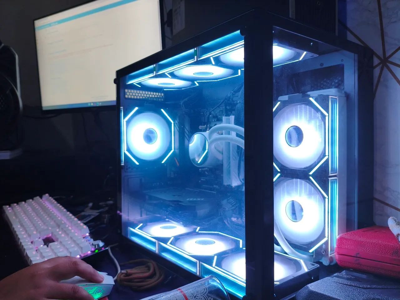 PC GAMER - RODA TUDO - Foto 2