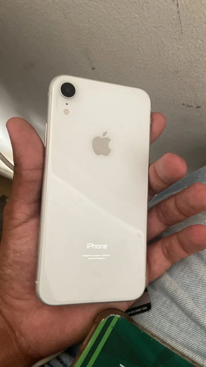 iPhone XR 