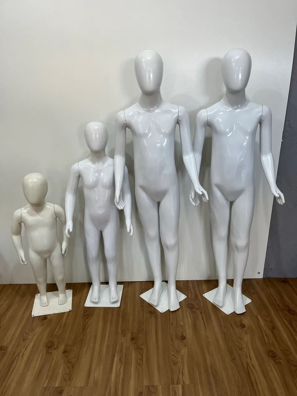 Manequim infantil e juvenil 