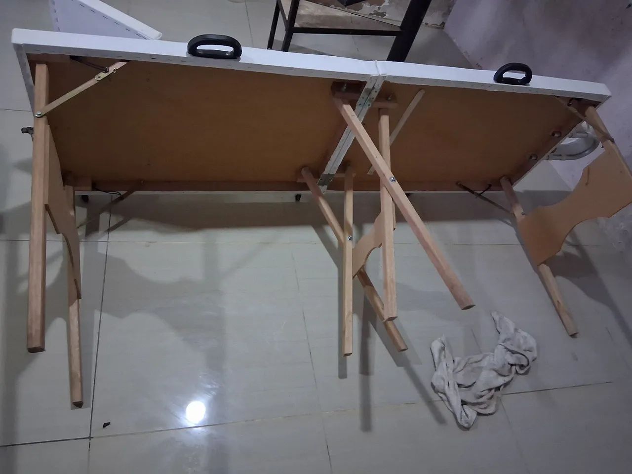 Vendo maka estilo mala cor branca  - Foto 3