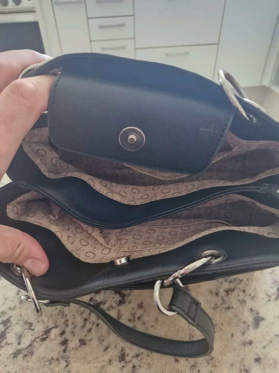 Bolsa Guess legítima pouco uso  - Foto 3