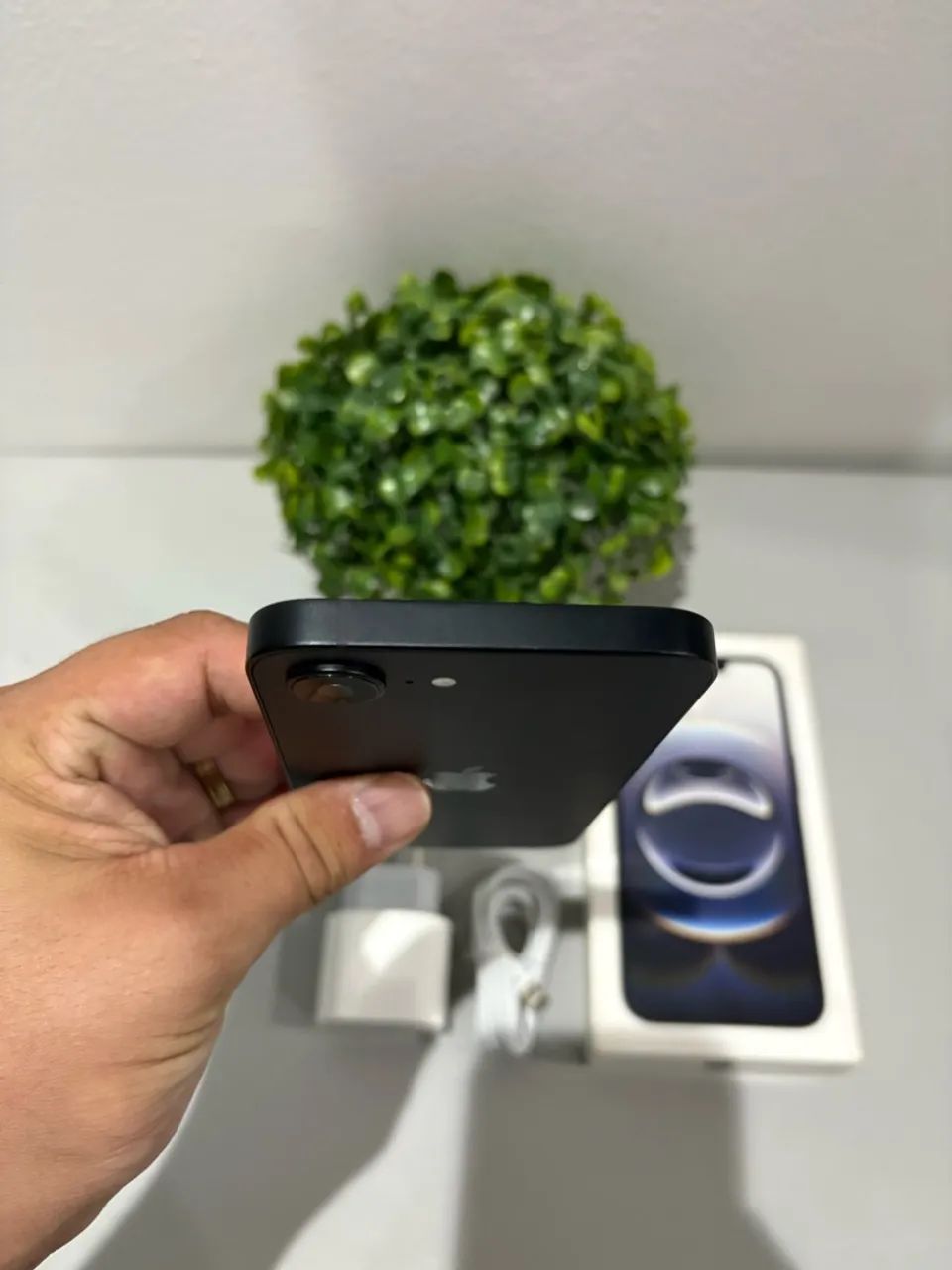 IPHONE 16e 256GB C/ GARANTIA APPLE - Foto 5
