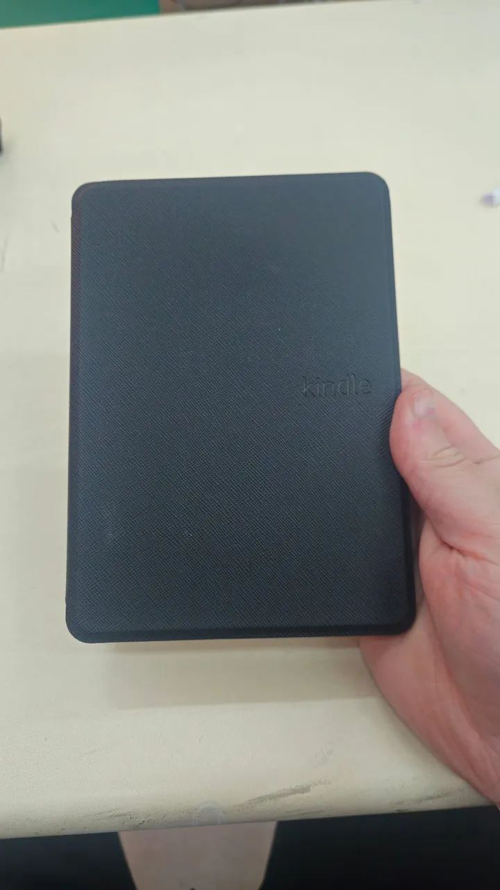 Kindle 10ª Geração 8GB + Capa Magnética - Foto 2