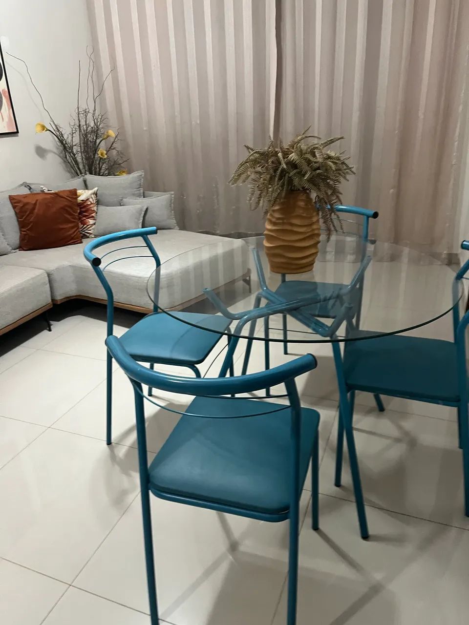 Mesa retrô com 4 cadeiras  - Foto 5