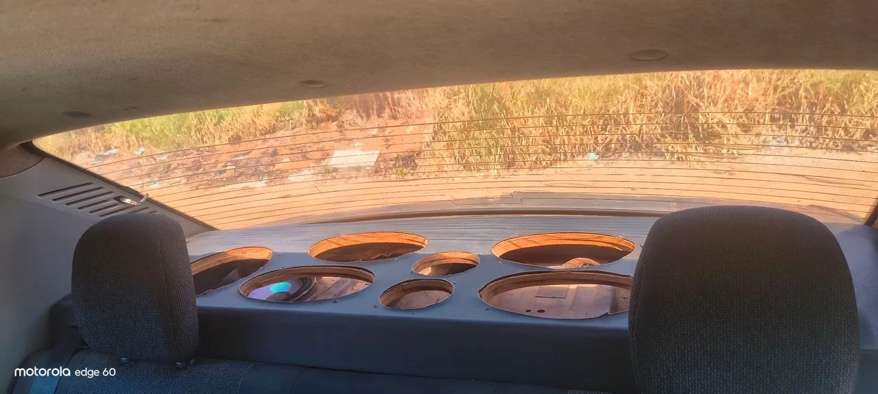 Tampão som automotivo 