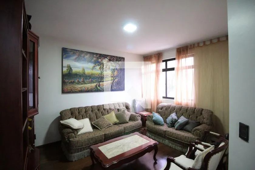 Casa à Venda - Dona Clara, 4 Quartos, 285 m2