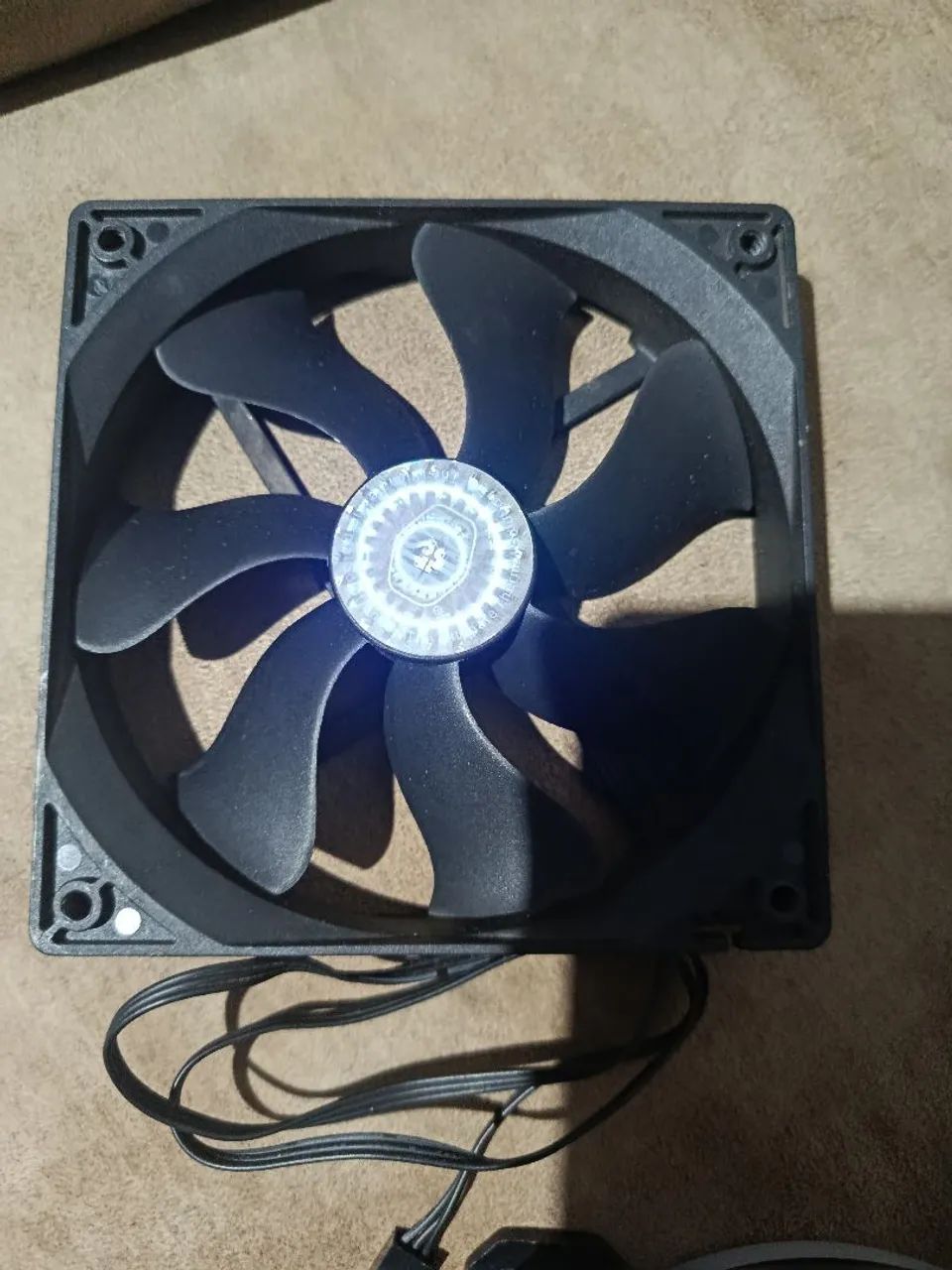 Vendo fa cooler master 