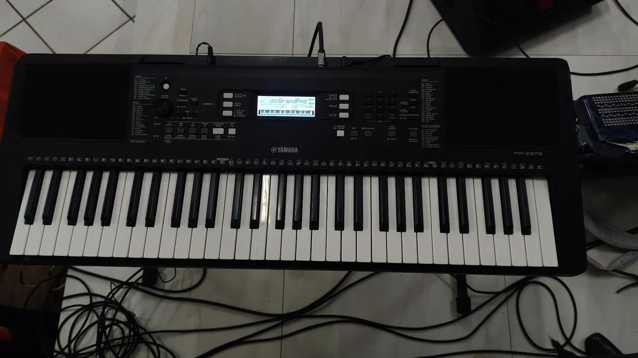 ? Yamaha PSR-E373 - Completo, Excelente! ? - Foto 3