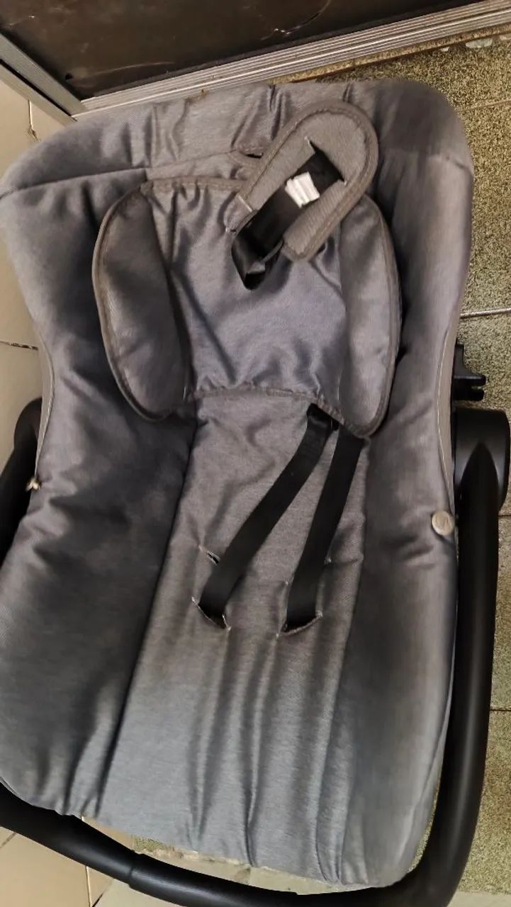 Carrinho de bebê com bebê conforto Galzerano  - Foto 4