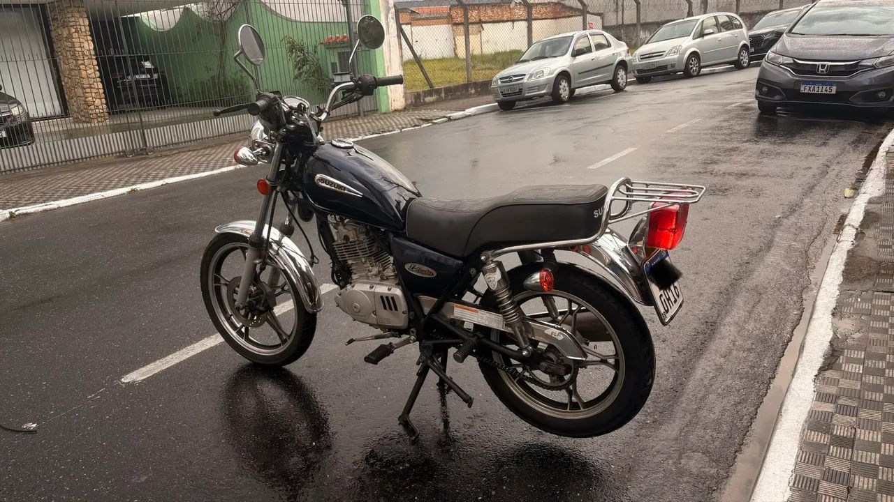 Intruder 125 - 2011 