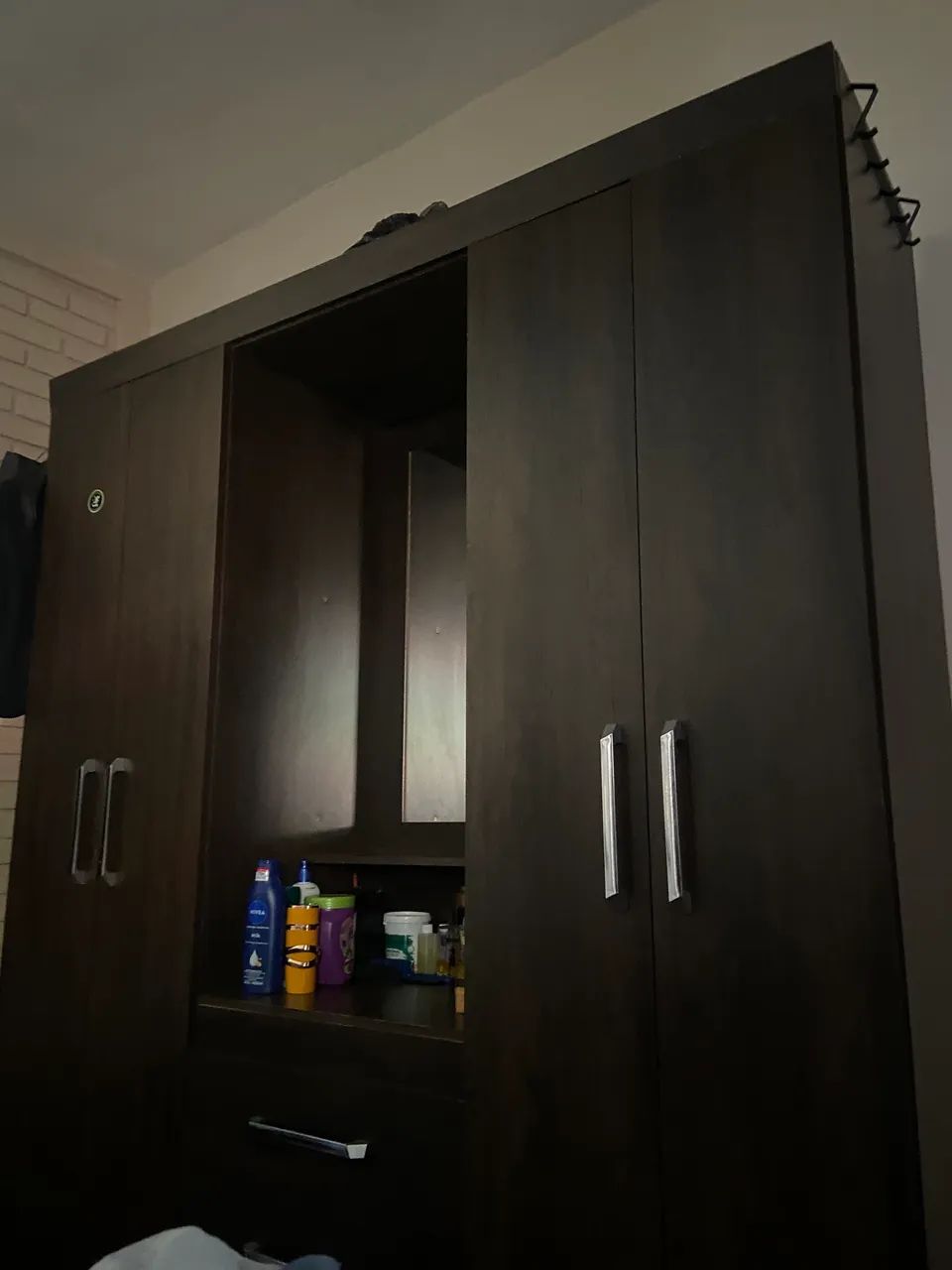 Guarda Roupa