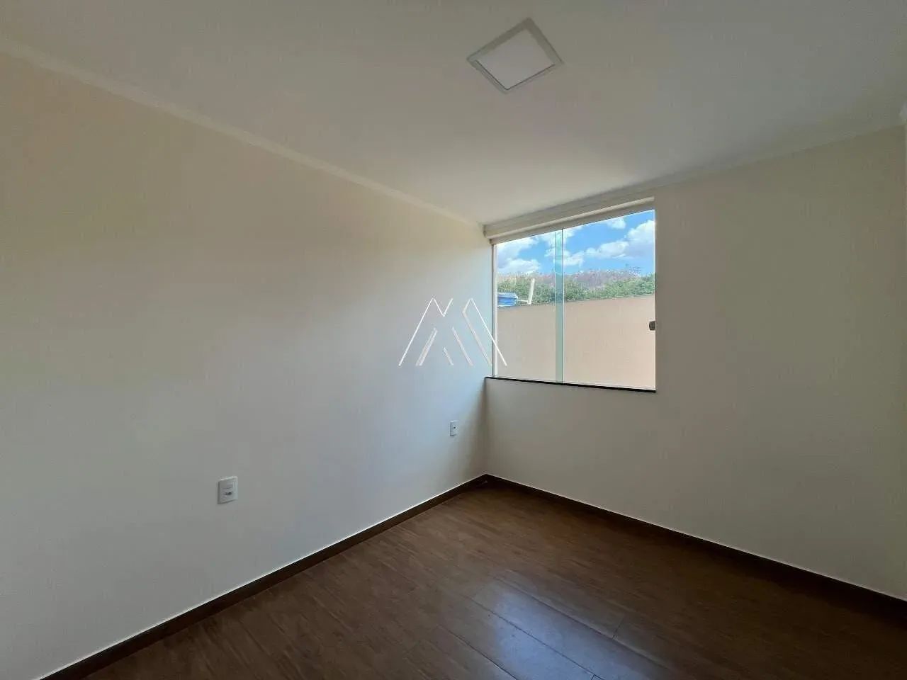 Vendo apartamento em Itaúna com excelente localização! - Foto 4