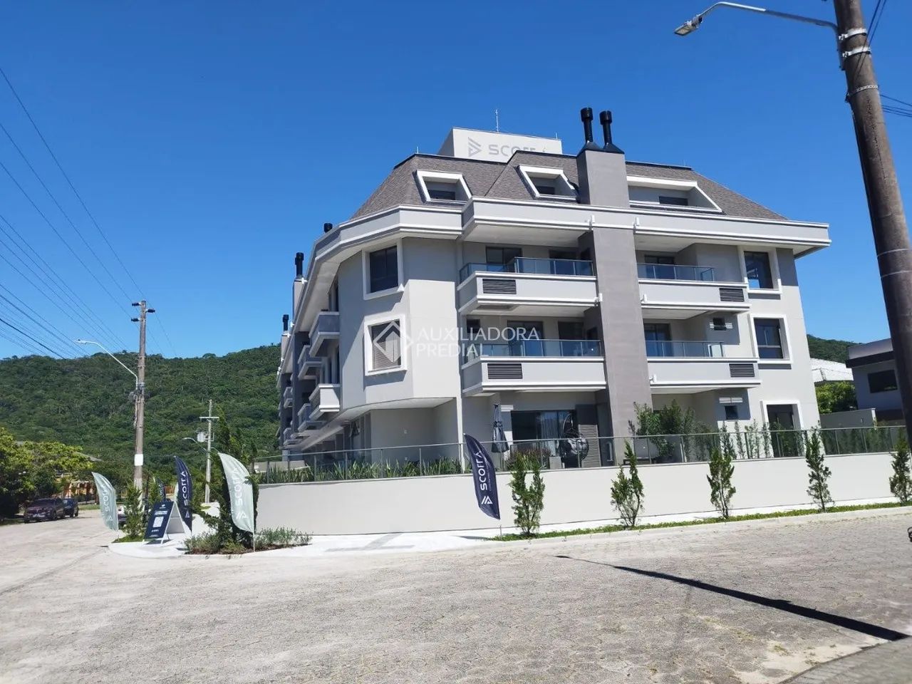 APARTAMENTO 2 SUITE - AMPLO E MODERNO A 500 METROS DO MAR - PRAIA DOS INGLESES - Foto 4