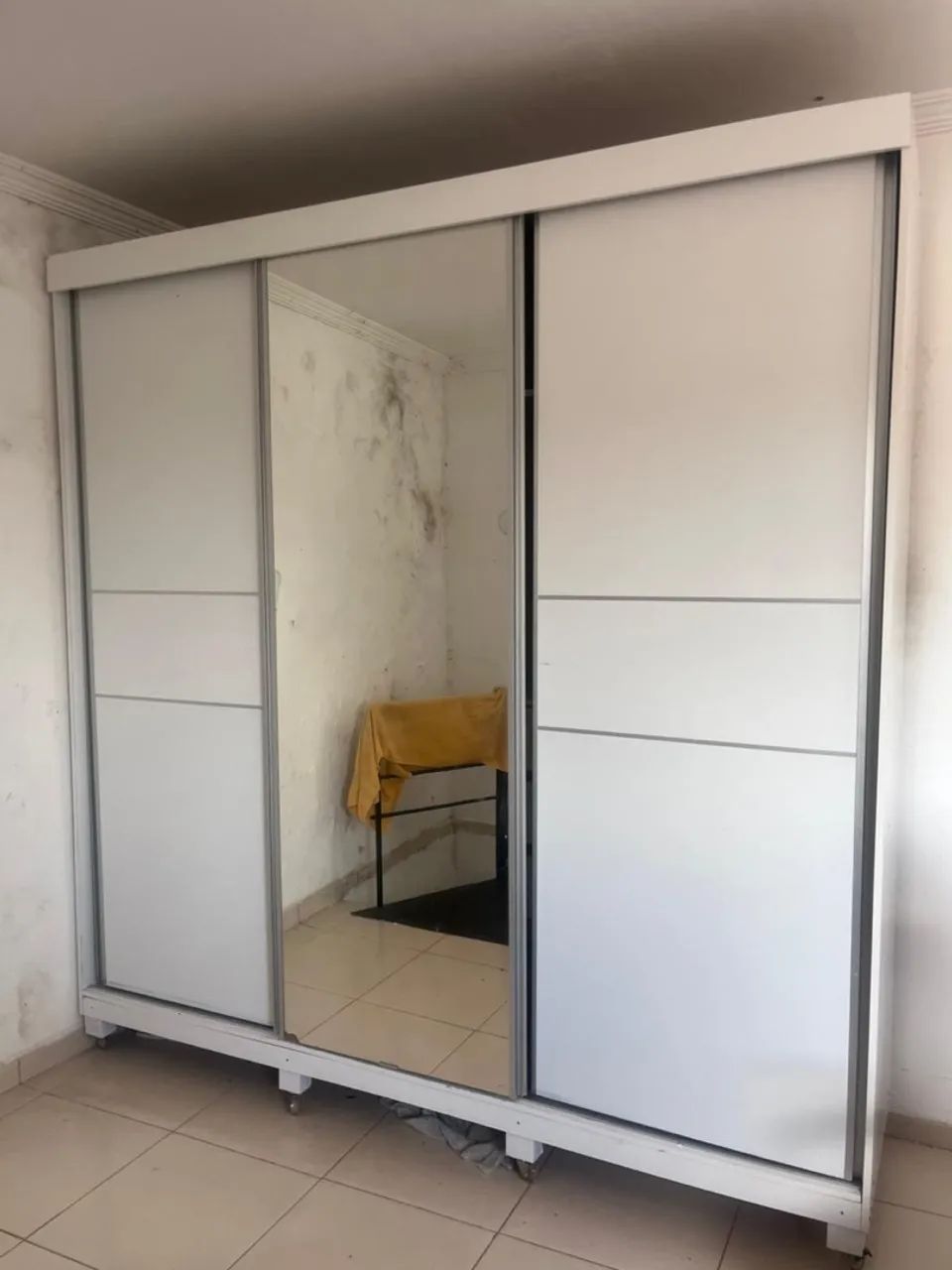 Guarda roupa 