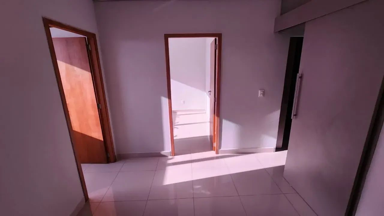 Alugo sala comercial com divisórias, aprox. 52m² área - Av. Hist. Rub. de Mendonça - Cuiab - Foto 4