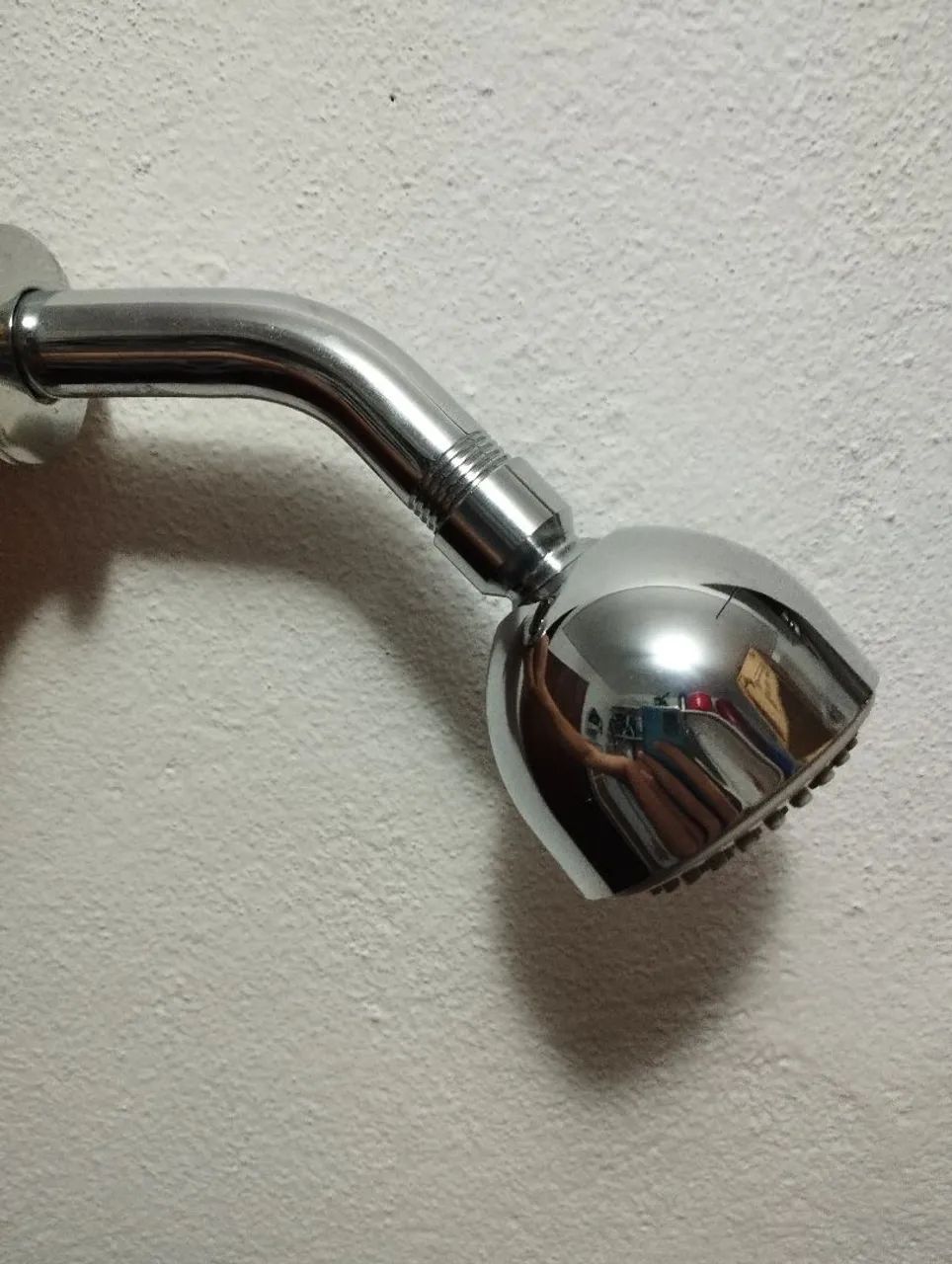 Ducha Deca de parede cromada - Foto 2