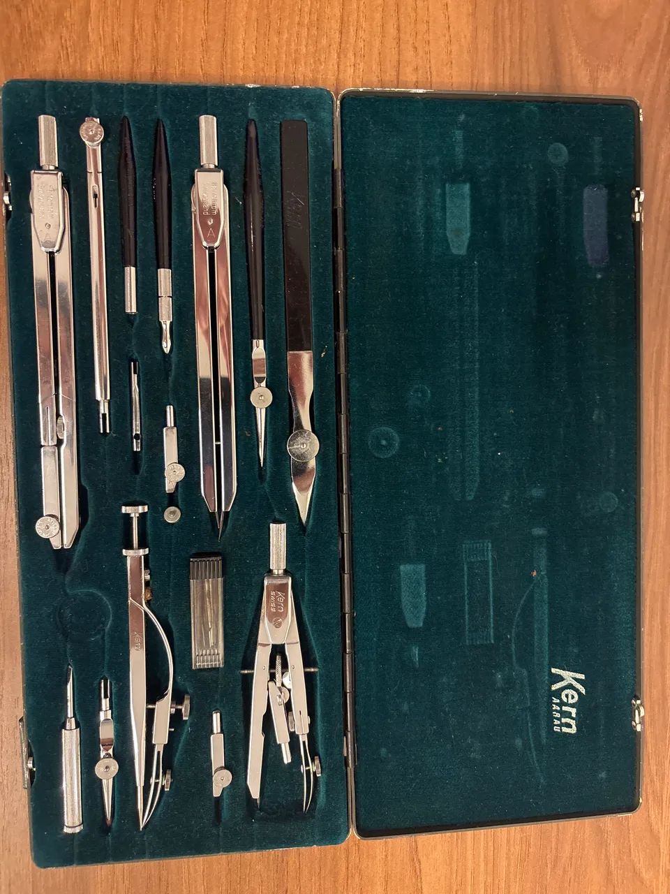 Conjunto de Compassos KERN SWISS