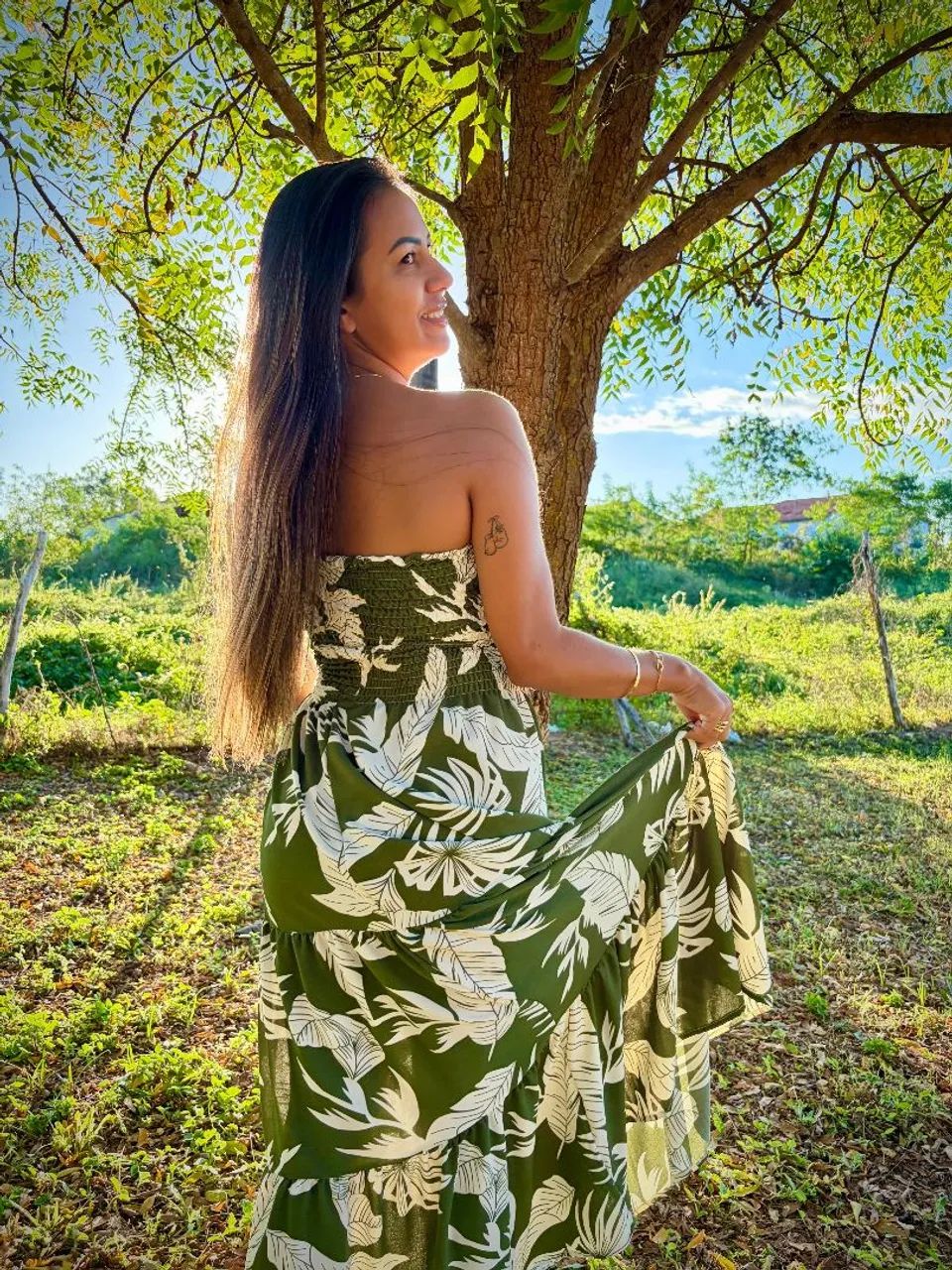  vestidos!!li e com variações de estampas. - Foto 2