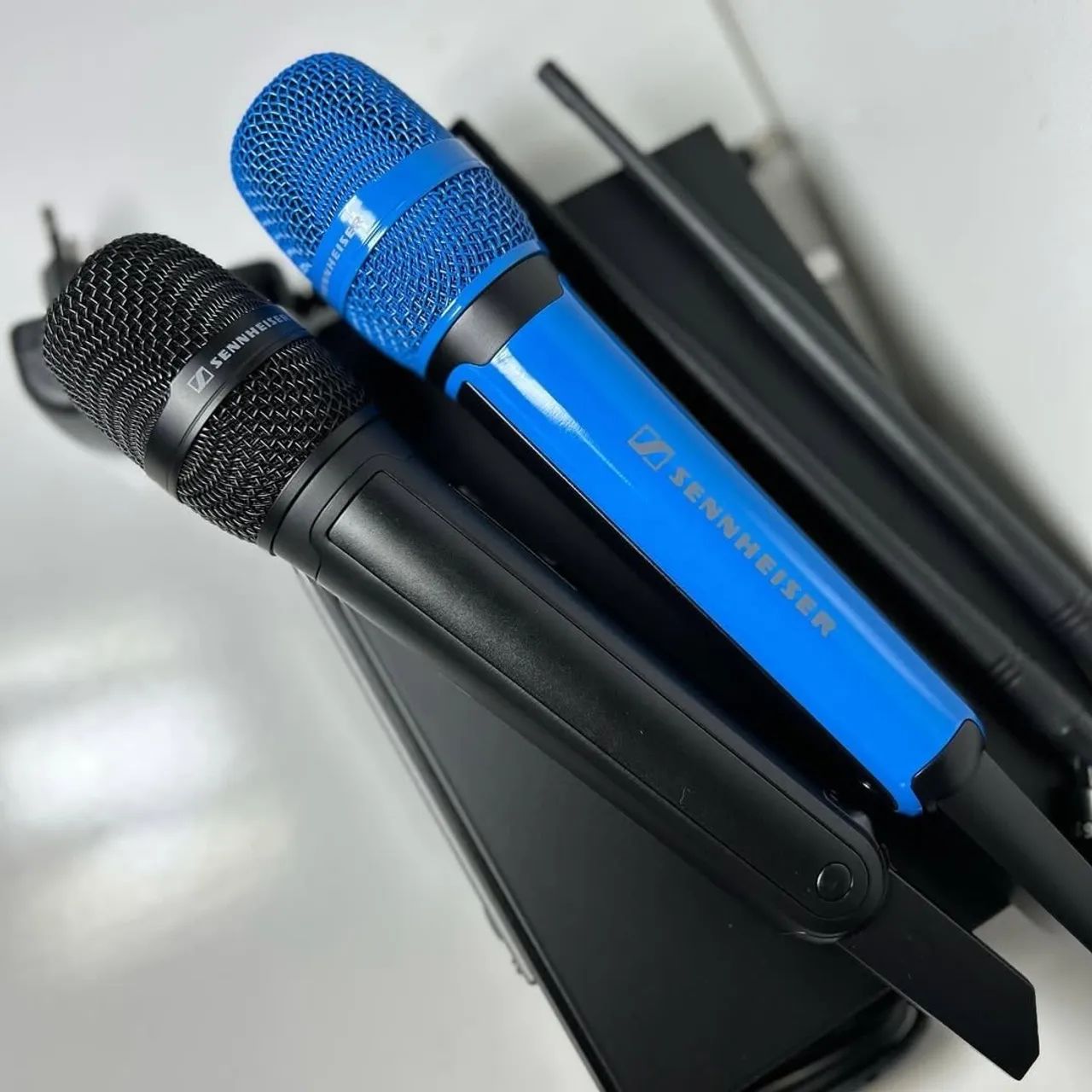 MICROFONE DUPLO SENNHEISER440255265375539205