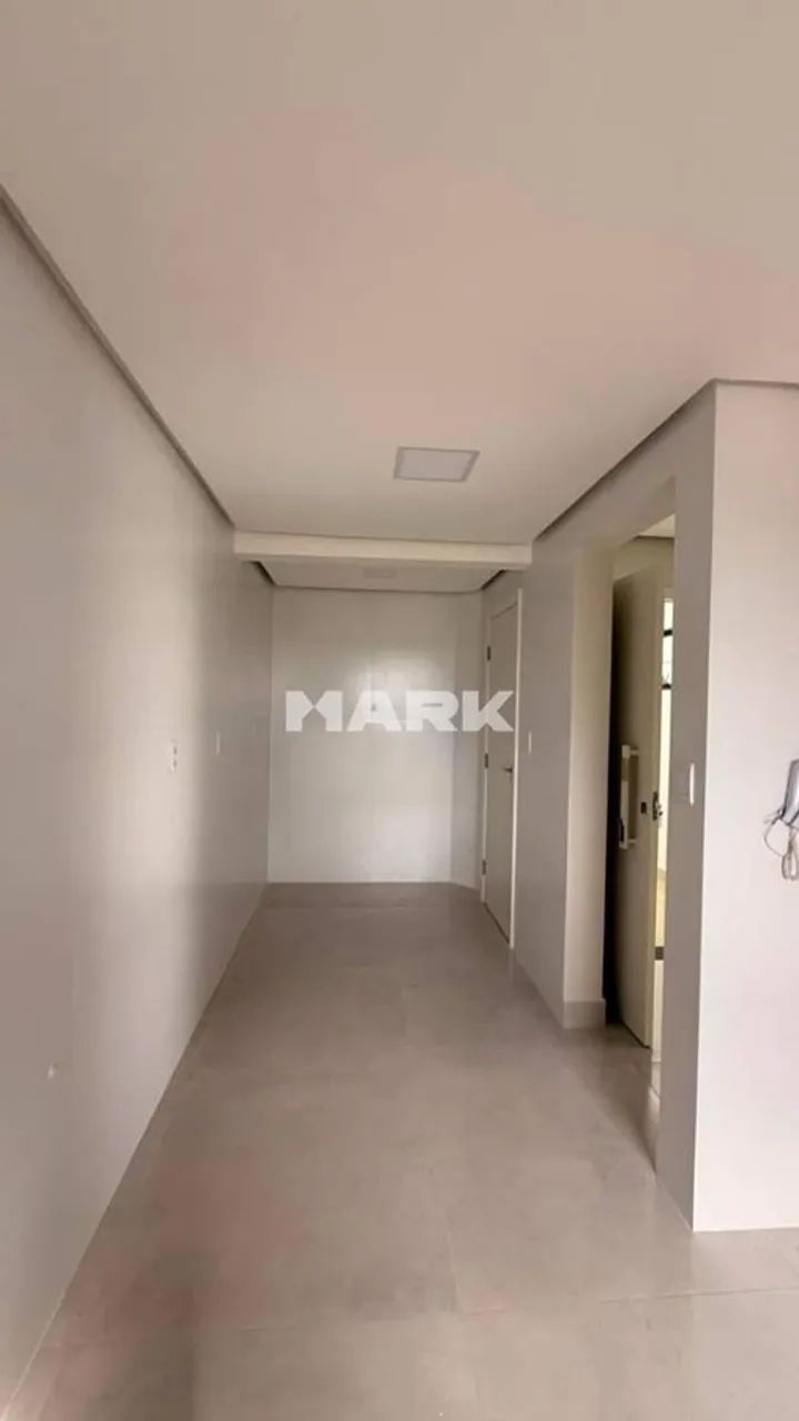 APARTAMENTO NO EDIFÍCIO EDMUNDO FRANÇA