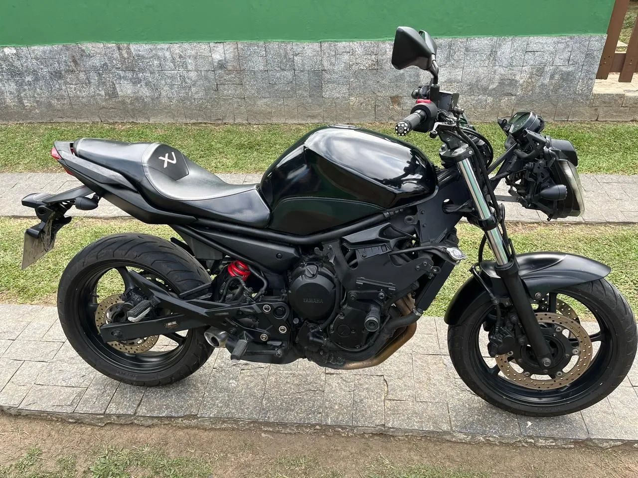 Xj6