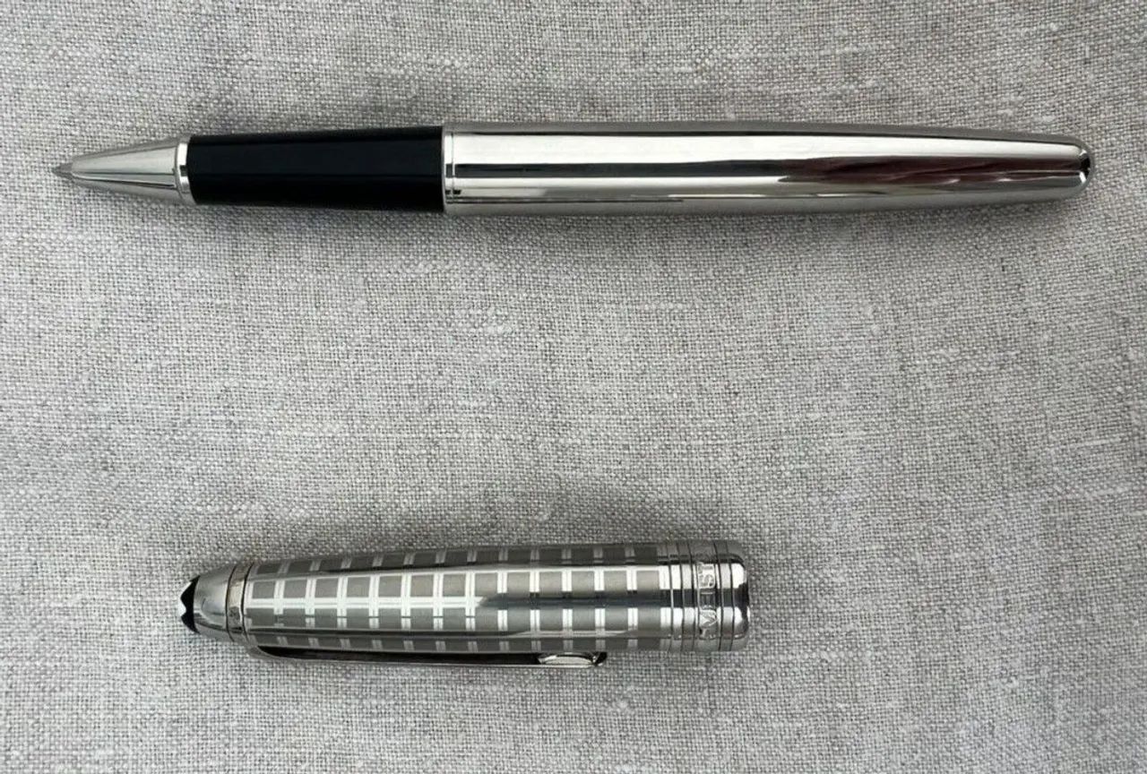 Caneta Montblanc tinteiro, prata

Caneta-tinteiro Montblanc Meisterstück, Pratacan
