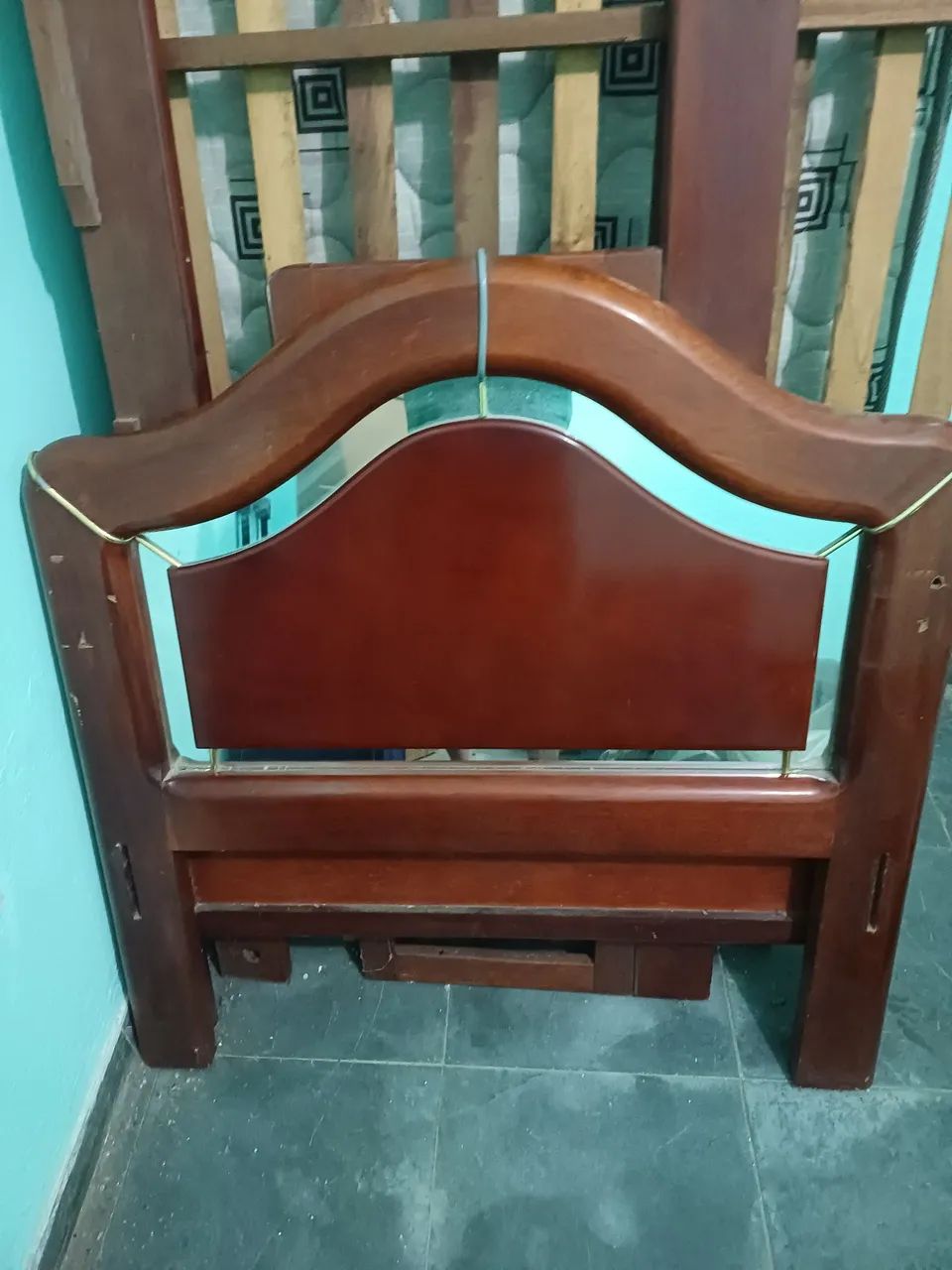 CAMA DE SOLTEIRO MADEIRA MACIÇA COM COLCHÃO NO ORTOPÉDICO