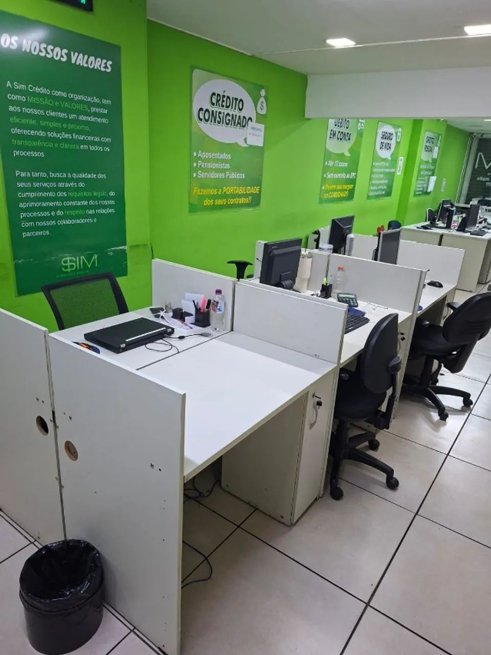 Mesas Baias de Atendimento