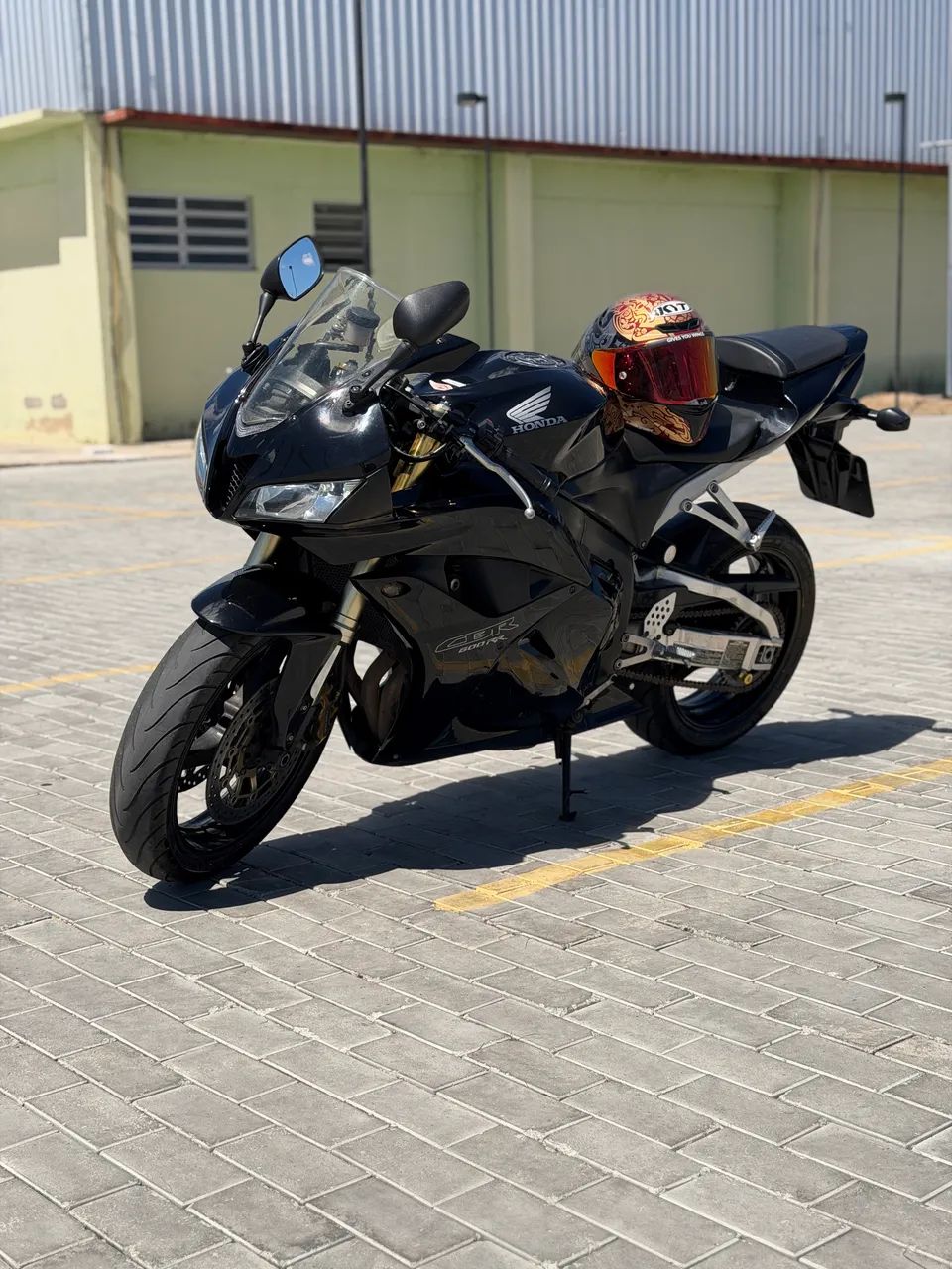 Cbr 600rr - Foto 3