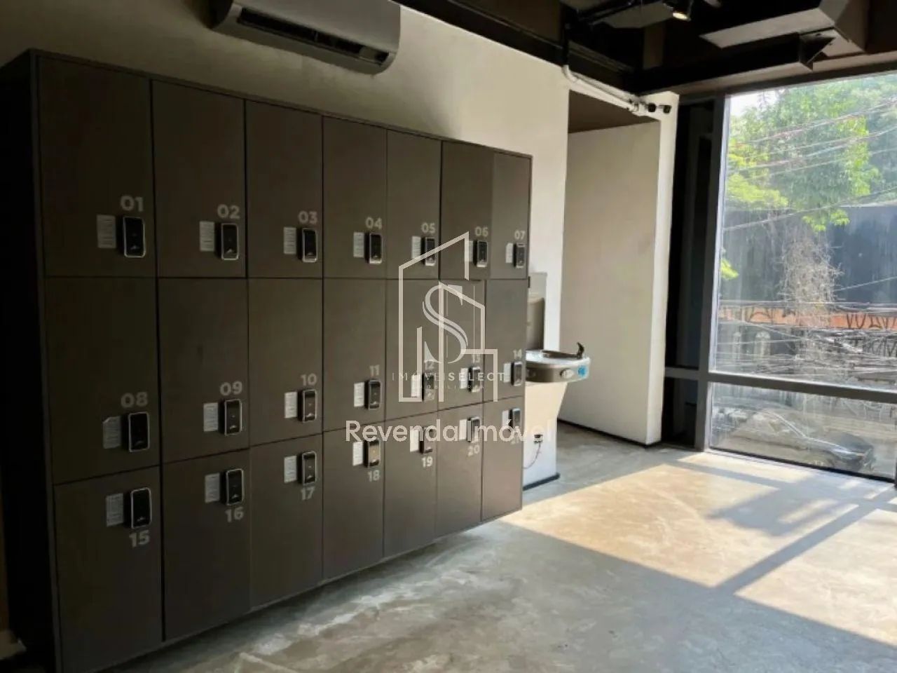 Perdizes - Prédio Comercial de 450m² com 9 vagas, 2 banheiros e elevador - Foto 5