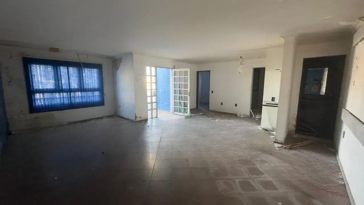IMOVEL COMERCIAL NA VIA EXPRESSA - AO LADO DO POSTO HANNA - Foto 3