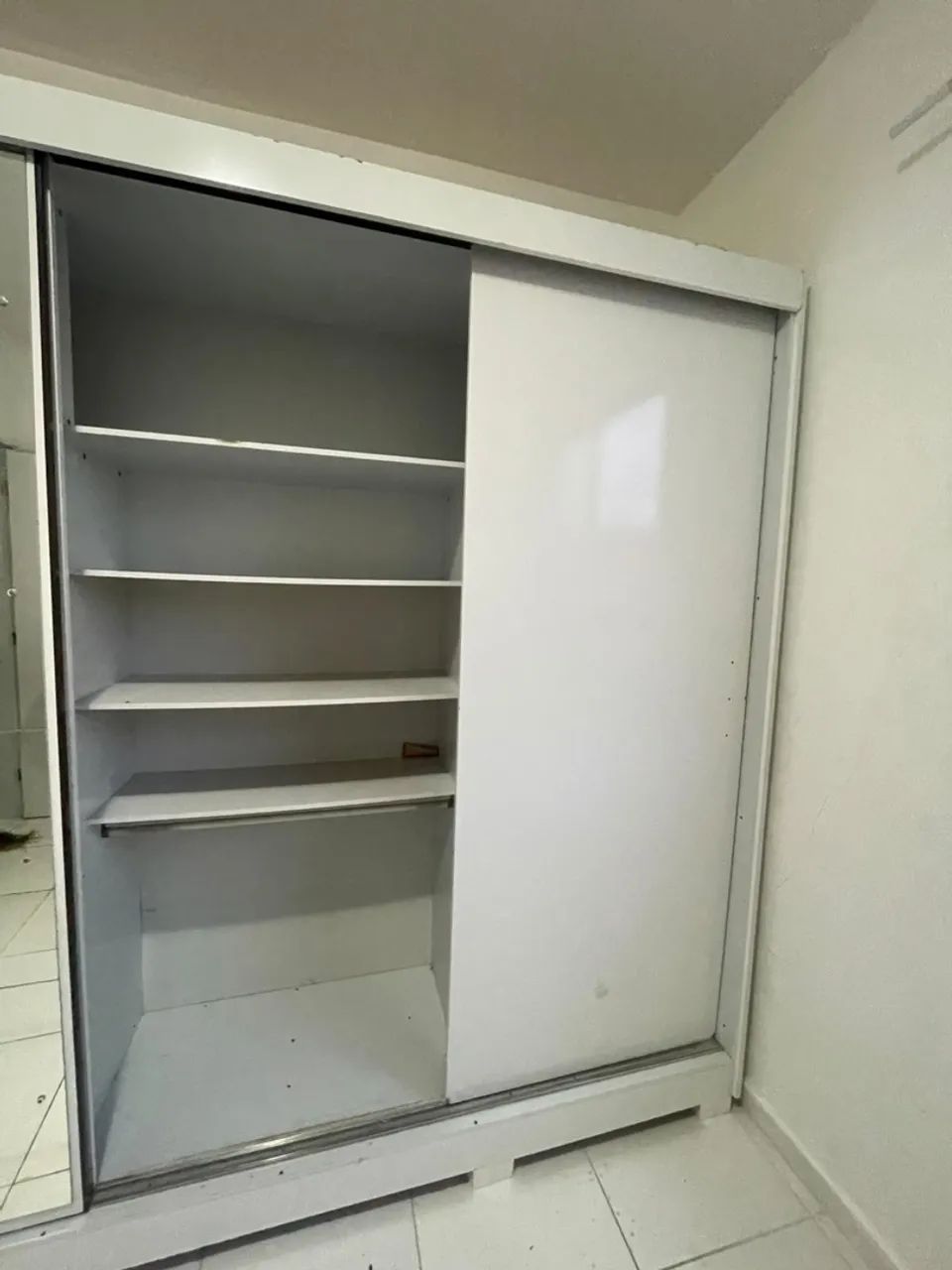 Guarda roupas  - Foto 3