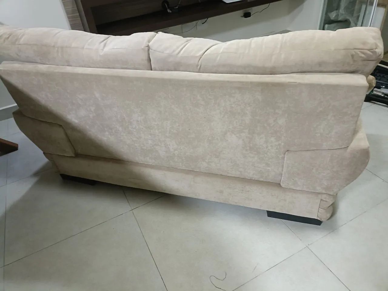 Vendo jogo de sofá dois e três lugares - Foto 3