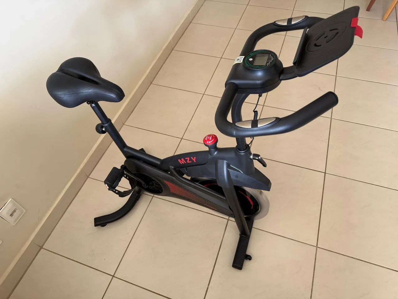 Bicicleta Ergométrica Semi nova