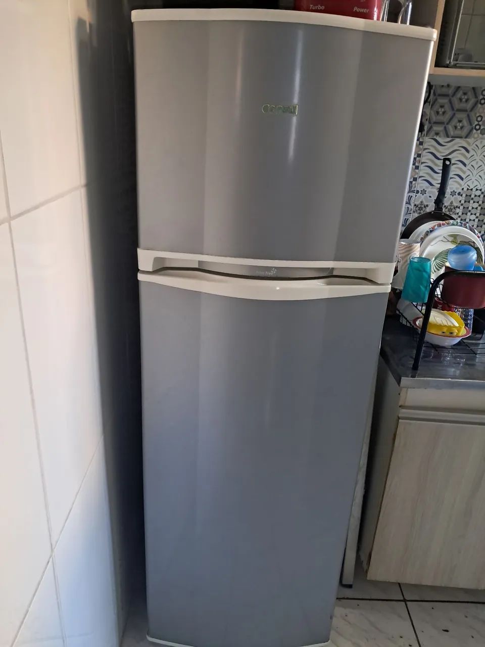 Geladeira e máquina lavar