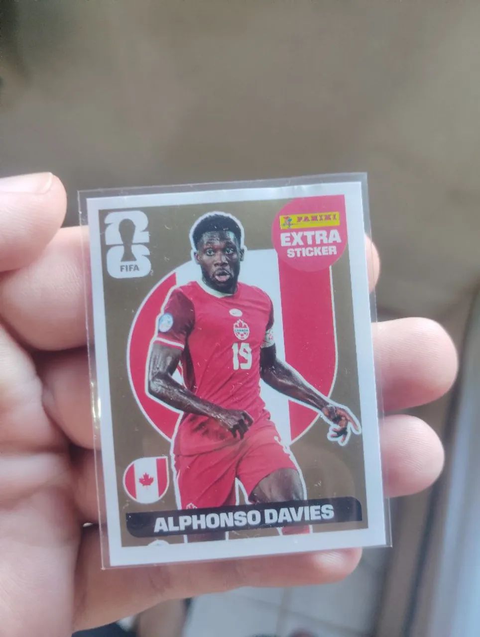 Figurinha Extra Alphonso Davies dourado