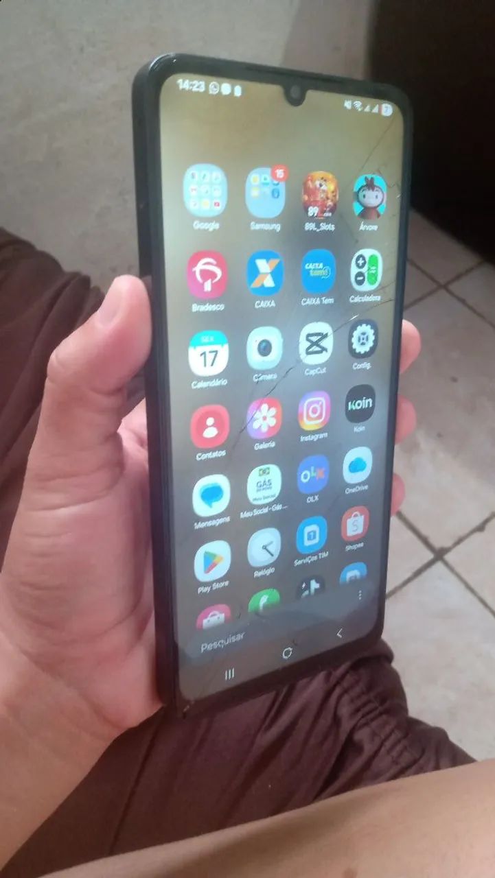 Samsung A06 - Foto 4