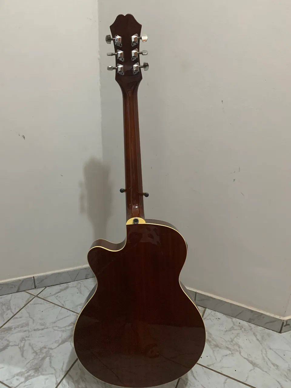 Vendo violão Epifhone PR4E